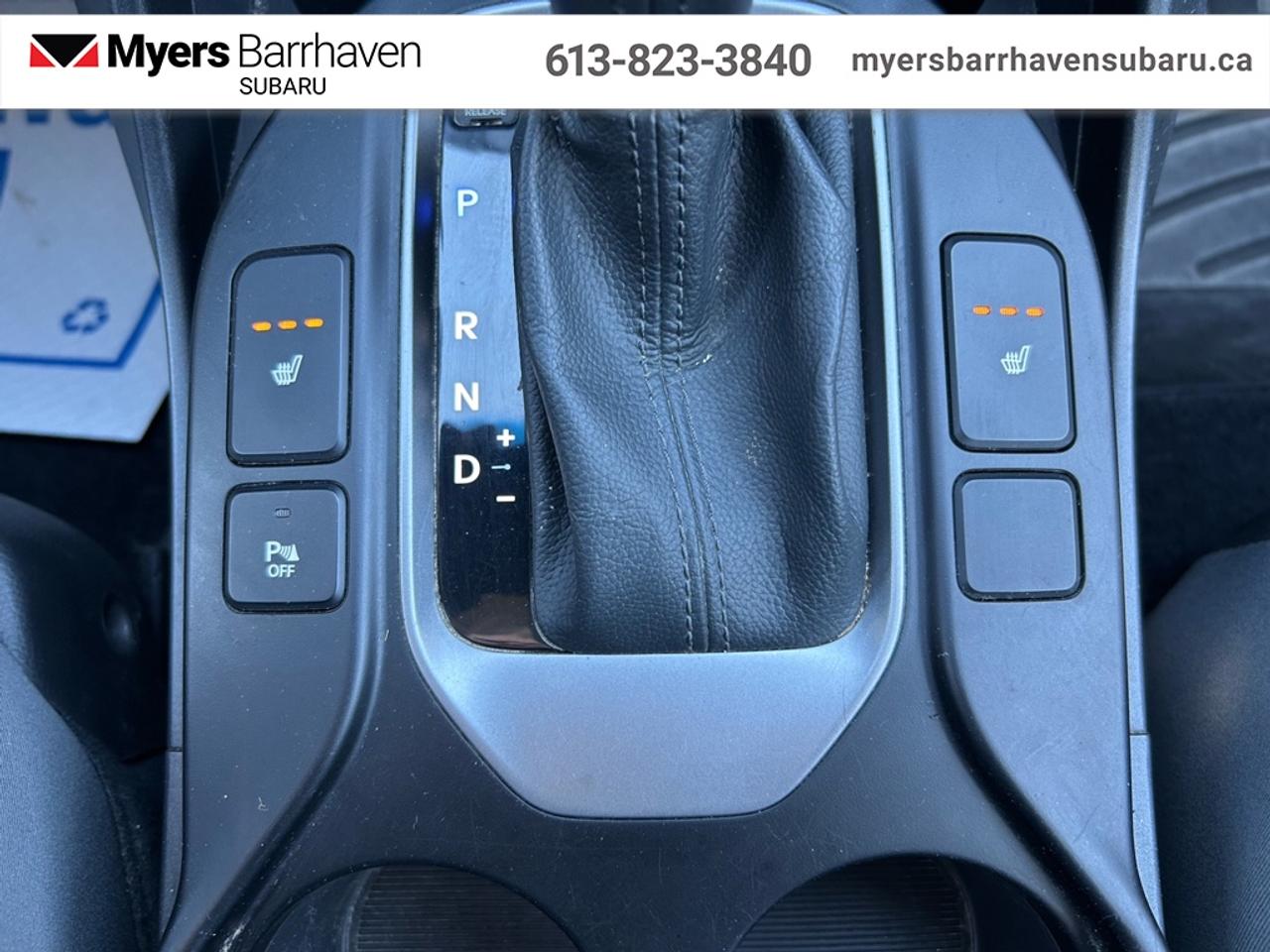 2017 Hyundai Santa Fe Sport 2.4L Premium AWD Photo