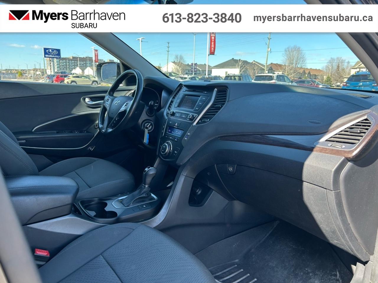 2017 Hyundai Santa Fe Sport 2.4L Premium AWD Photo