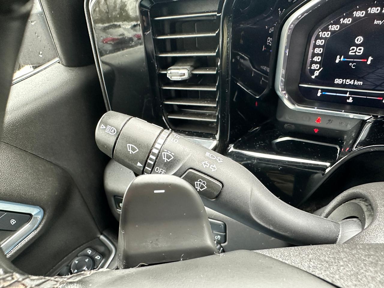2024 GMC Sierra 1500 Elevation4X4CREW HTD-Cloth RemStart XM BOSE 5.3L Photo