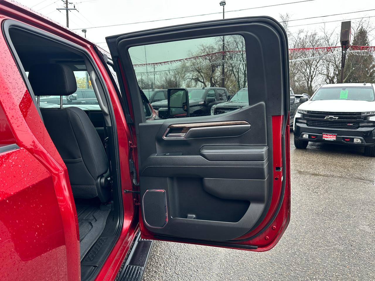 2024 GMC Sierra 1500 Elevation4X4CREW HTD-Cloth RemStart XM BOSE 5.3L Photo