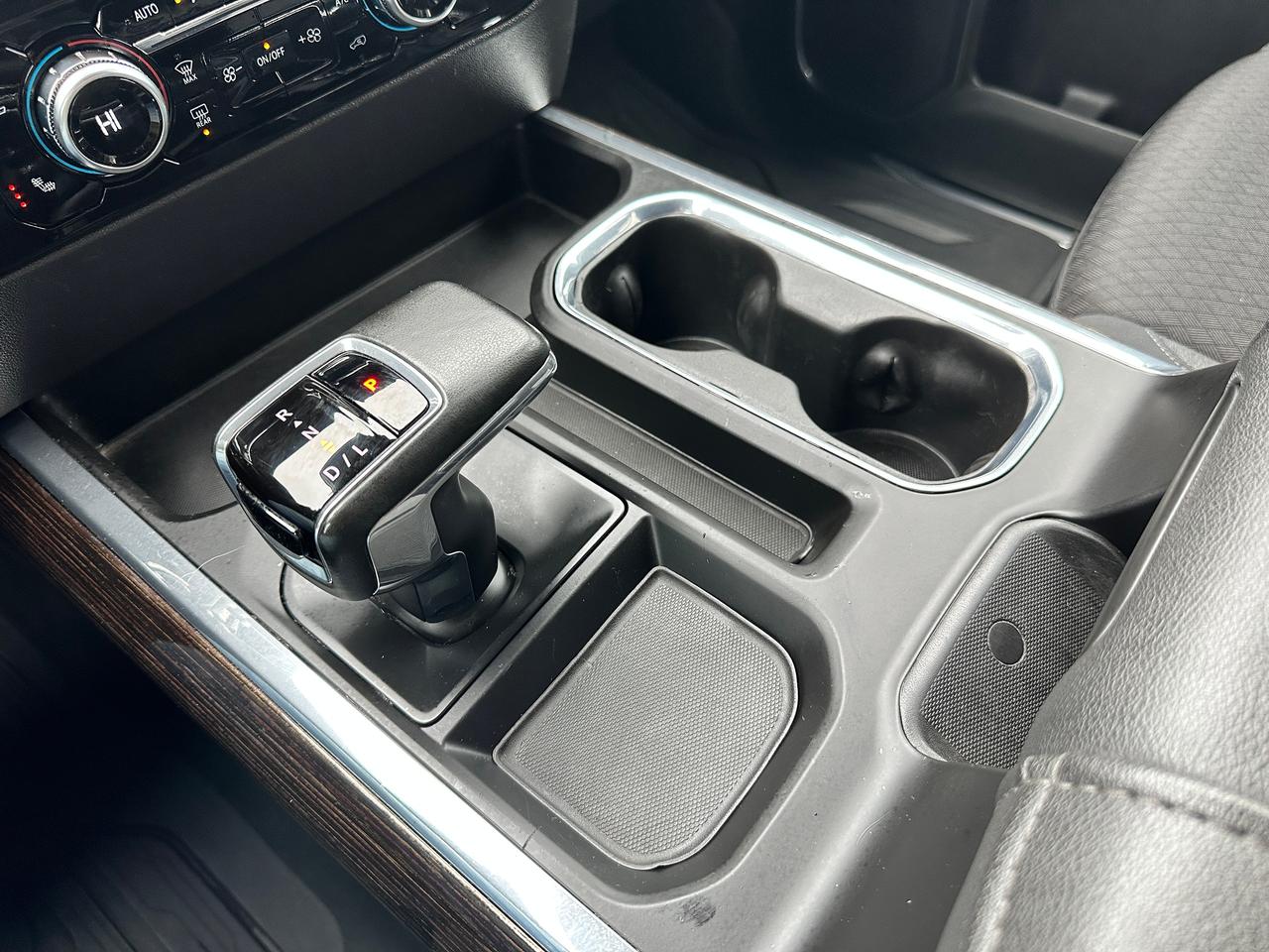 2024 GMC Sierra 1500 Elevation4X4CREW HTD-Cloth RemStart XM BOSE 5.3L Photo
