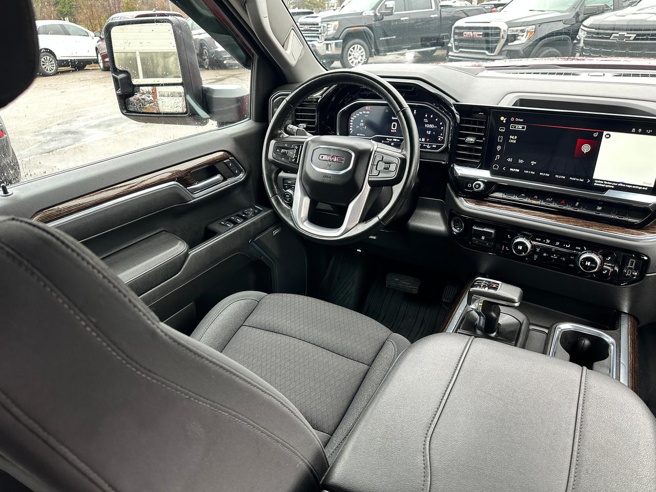 2024 GMC Sierra 1500 Elevation4X4CREW HTD-Cloth RemStart XM BOSE 5.3L Photo