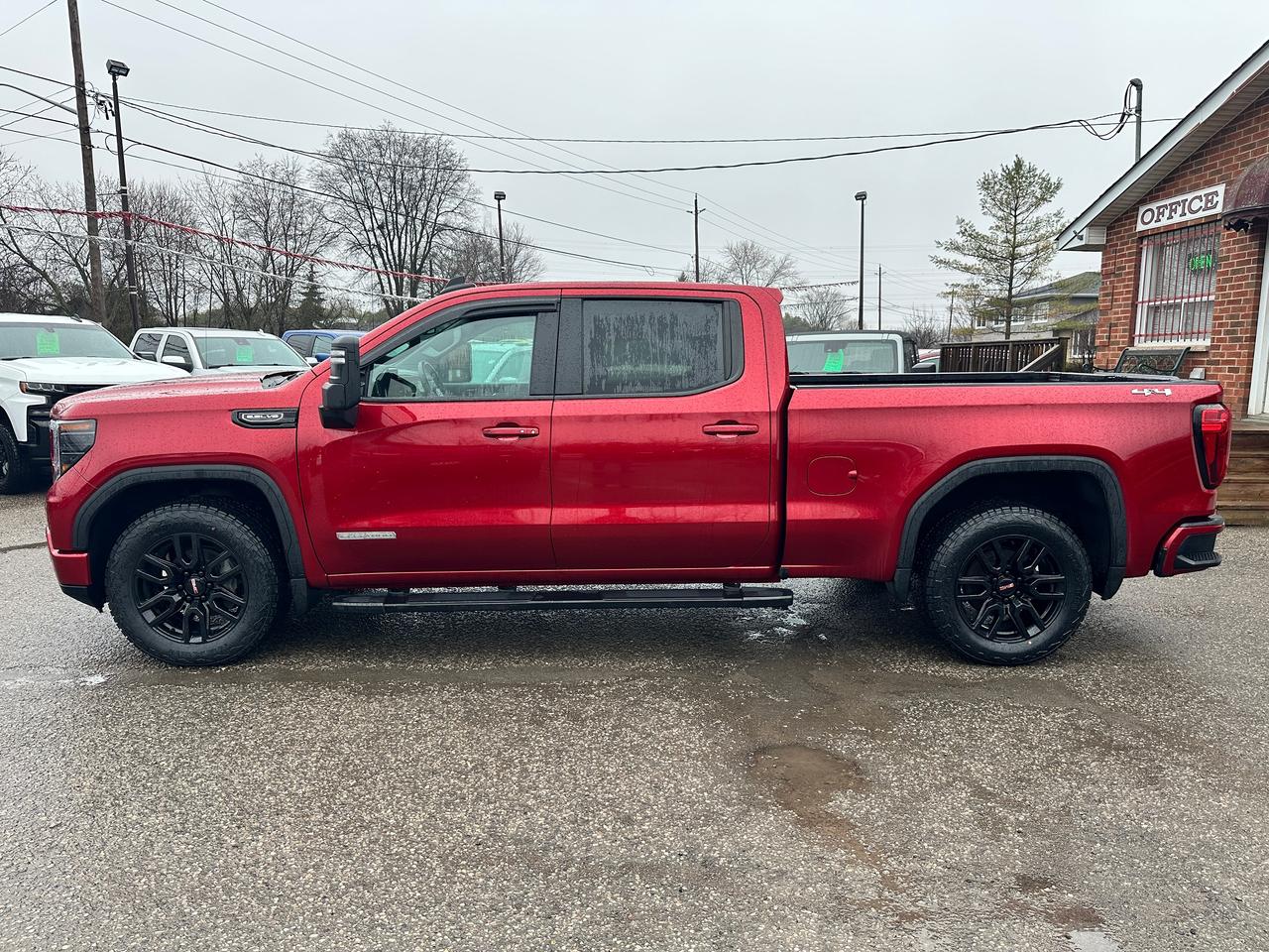 2024 GMC Sierra 1500 Elevation4X4CREW HTD-Cloth RemStart XM BOSE 5.3L Photo