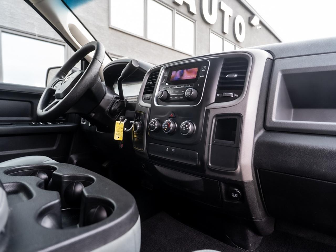 2015 RAM 1500 ST HEMI WITH ONLY 84,655 KMS Photo41