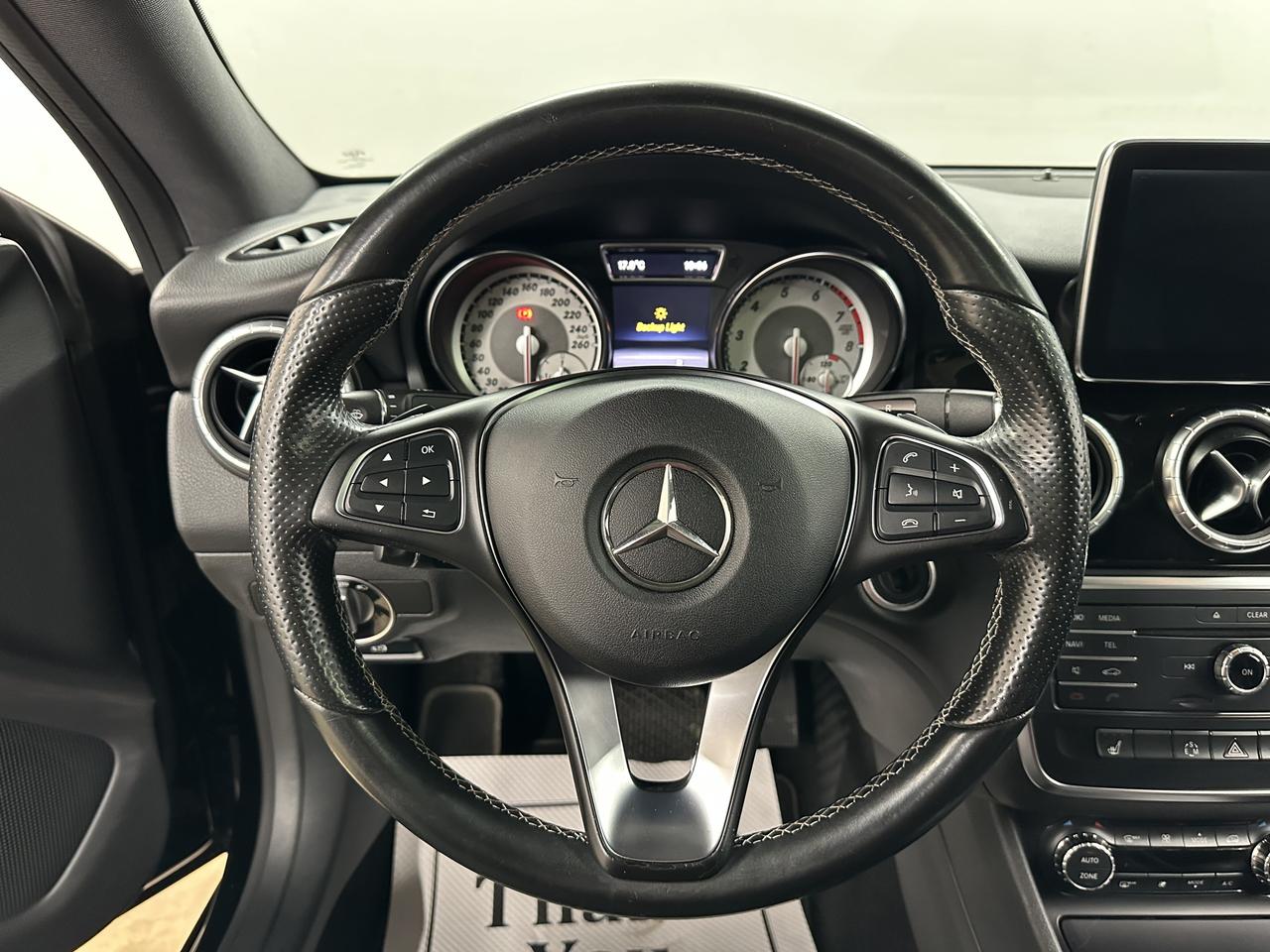 2015 Mercedes-Benz CLA-Class 4dr Sdn CLA 250 4MATIC Photo12