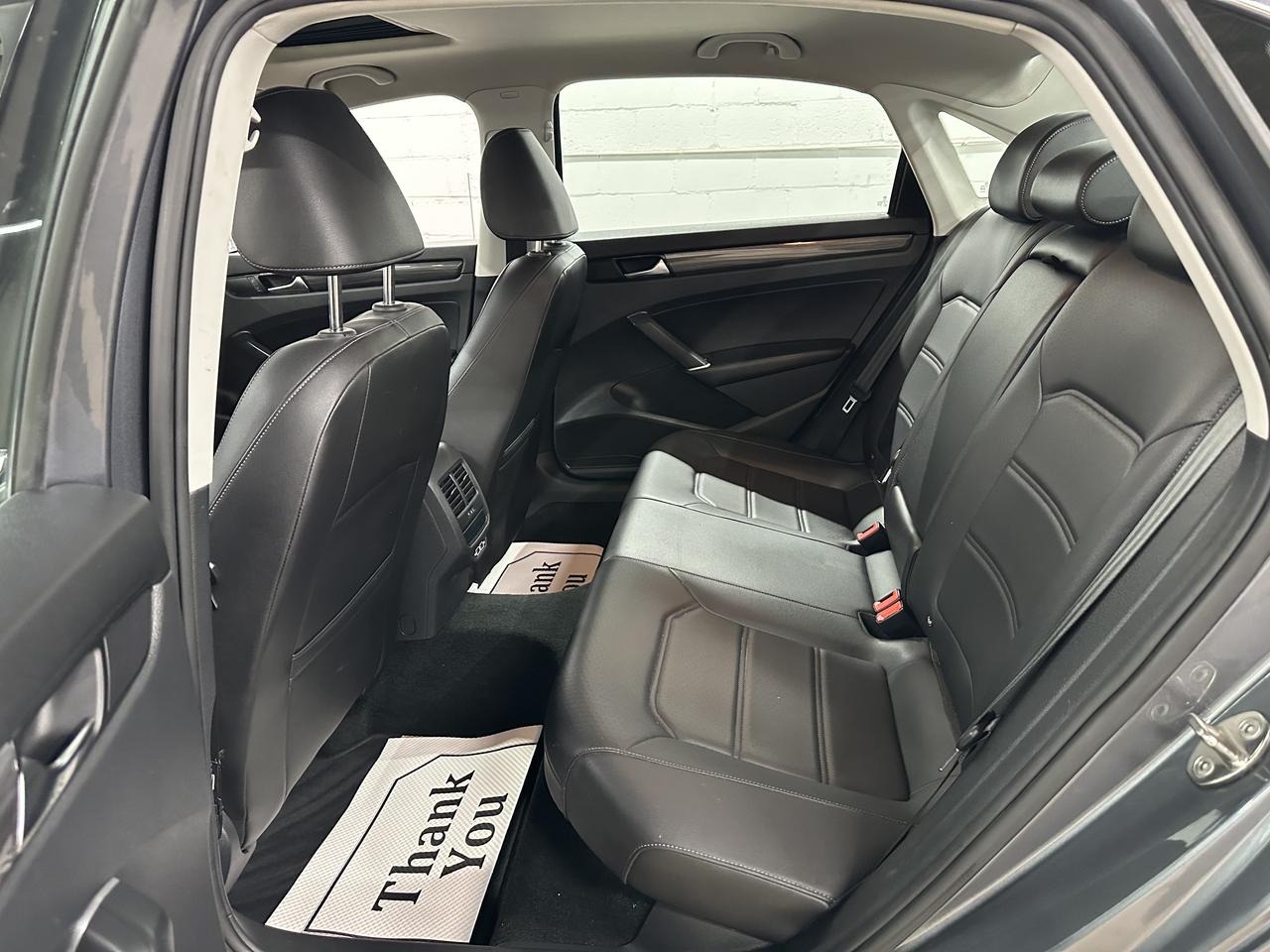 2021 Volkswagen Passat HIGHLINE Photo