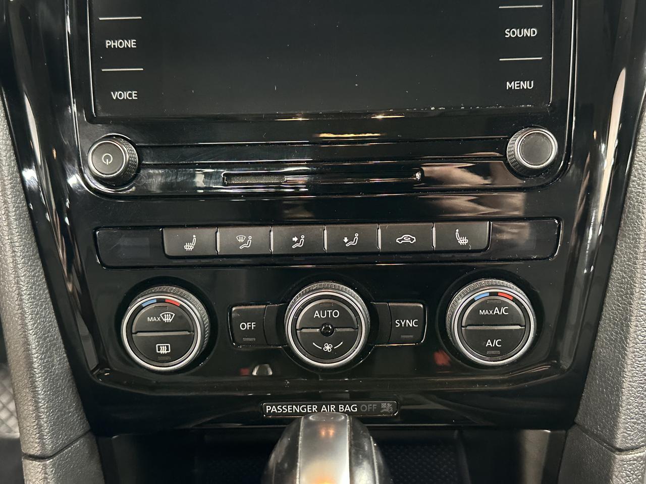 2021 Volkswagen Passat HIGHLINE Photo37