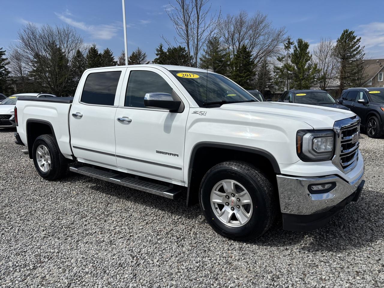 Used 2017 GMC Sierra 1500 SLT I CLEAN CARFAX I 5.3 L I UNDERCOATED! for sale in Dunnville, ON