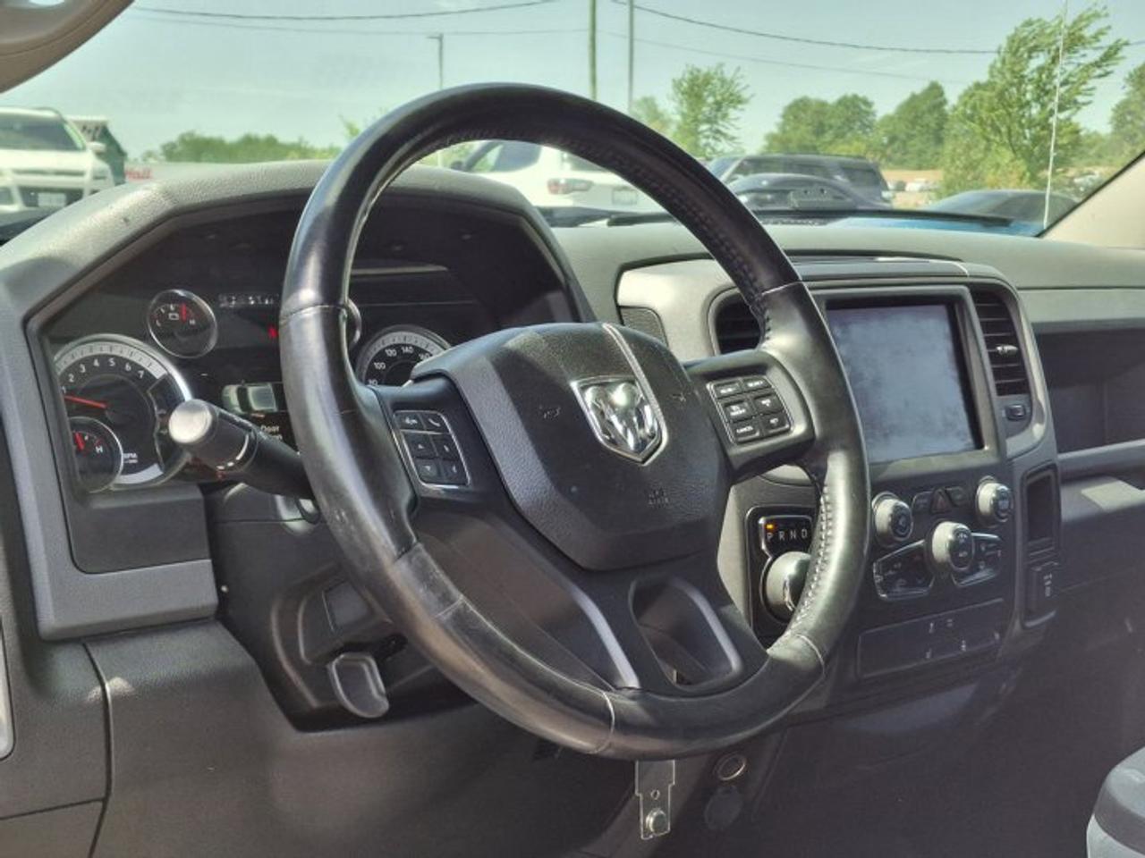 2019 RAM 1500 Classic Express Crew 4X4 | Hemi | Blackout Pkg | Heated Wheel + Seats | Remote Start | Power Seat and More ! Photo