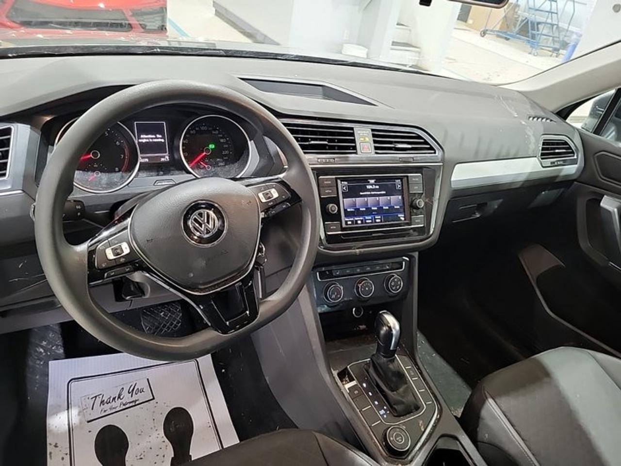 2020 Volkswagen Tiguan Trendline AWD | Heated Seats | CarPlay + Android | Rear Camera | and More ! Photo
