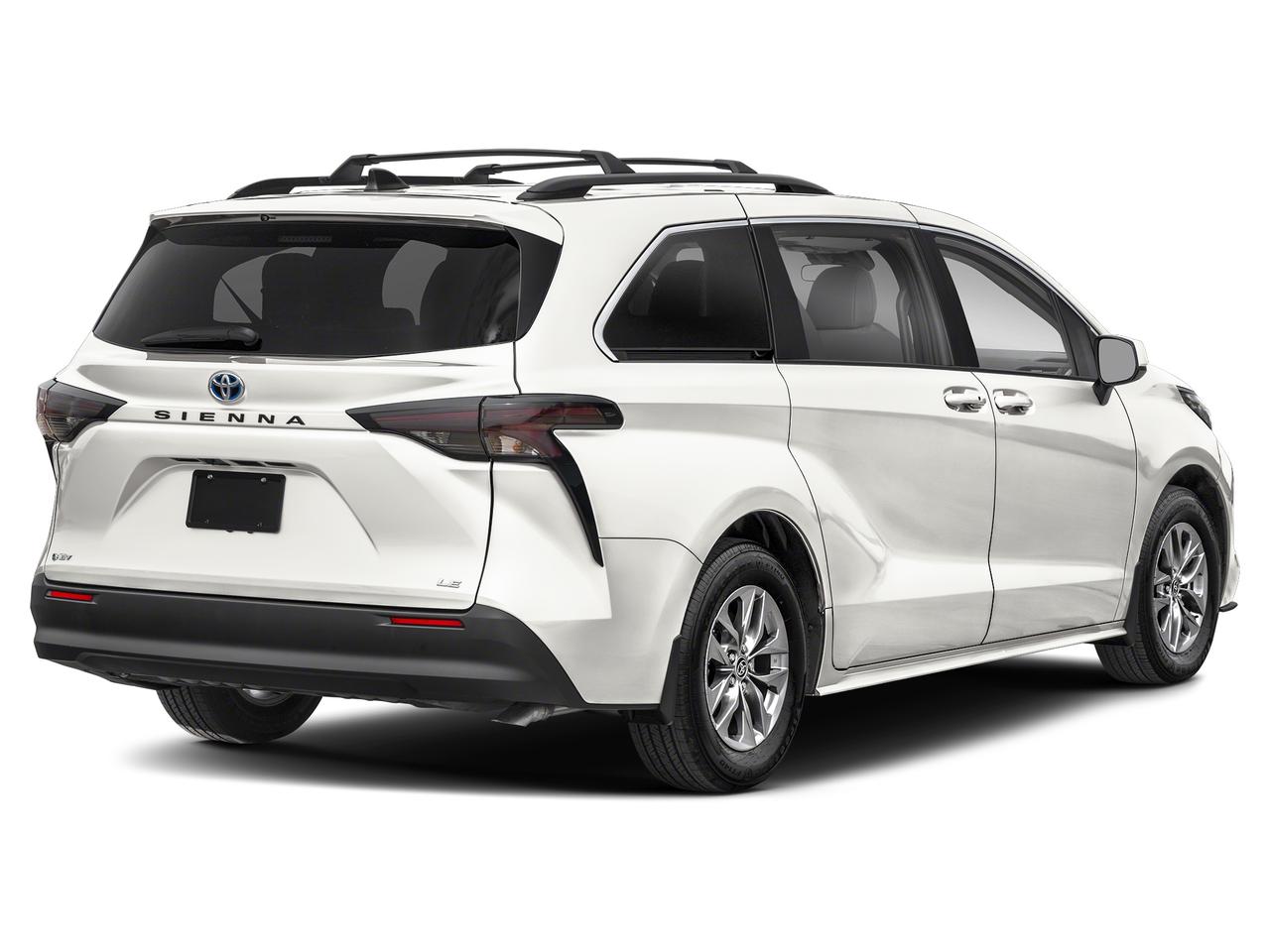 2026 Toyota Sienna LE Photo1