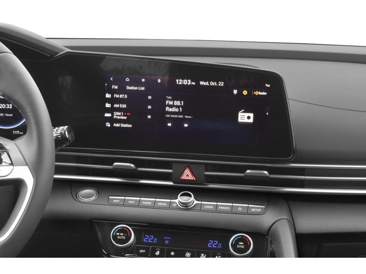 2026 Hyundai Elantra HEV Luxury Photo4