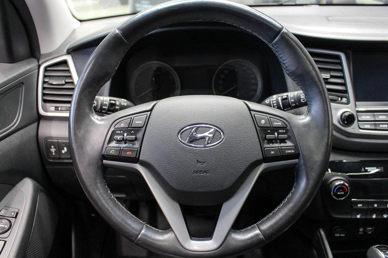 2017 Hyundai Tucson Luxury LEATHER SEATS - INFINITY AUTO - HEATED FRONT/REAR SEATS Photo
