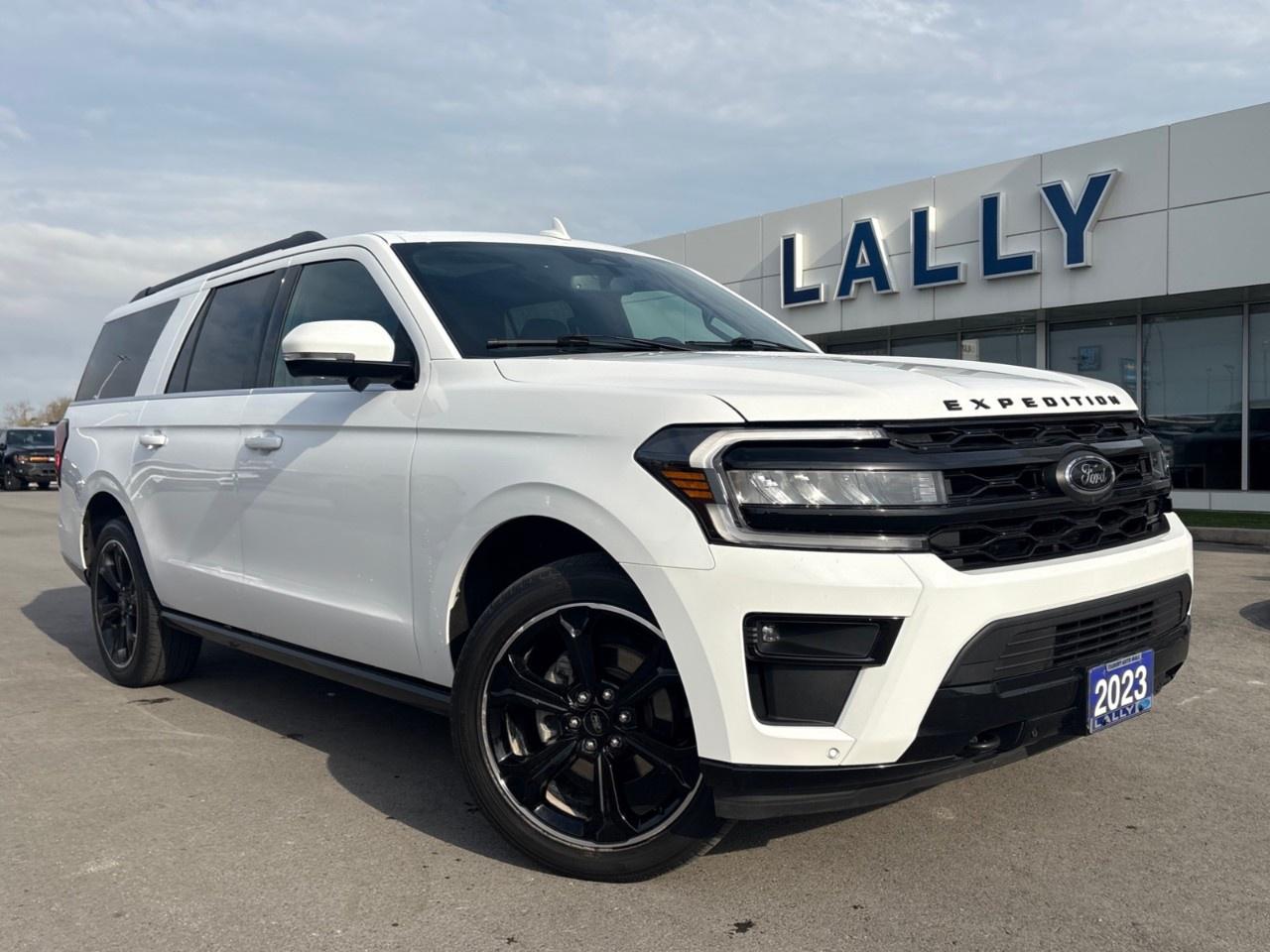 Used 2023 Ford Expedition LIMITED MAX 4X4 for sale in Tilbury, ON