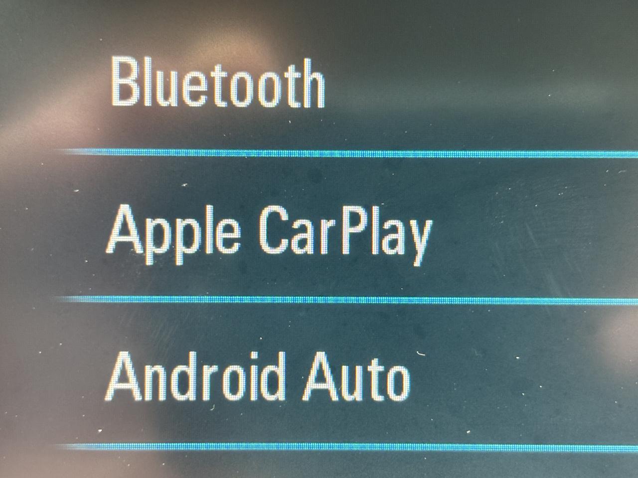 2017 Chevrolet Cruze LT ** HTD SEATS , CARPLAY ** Photo