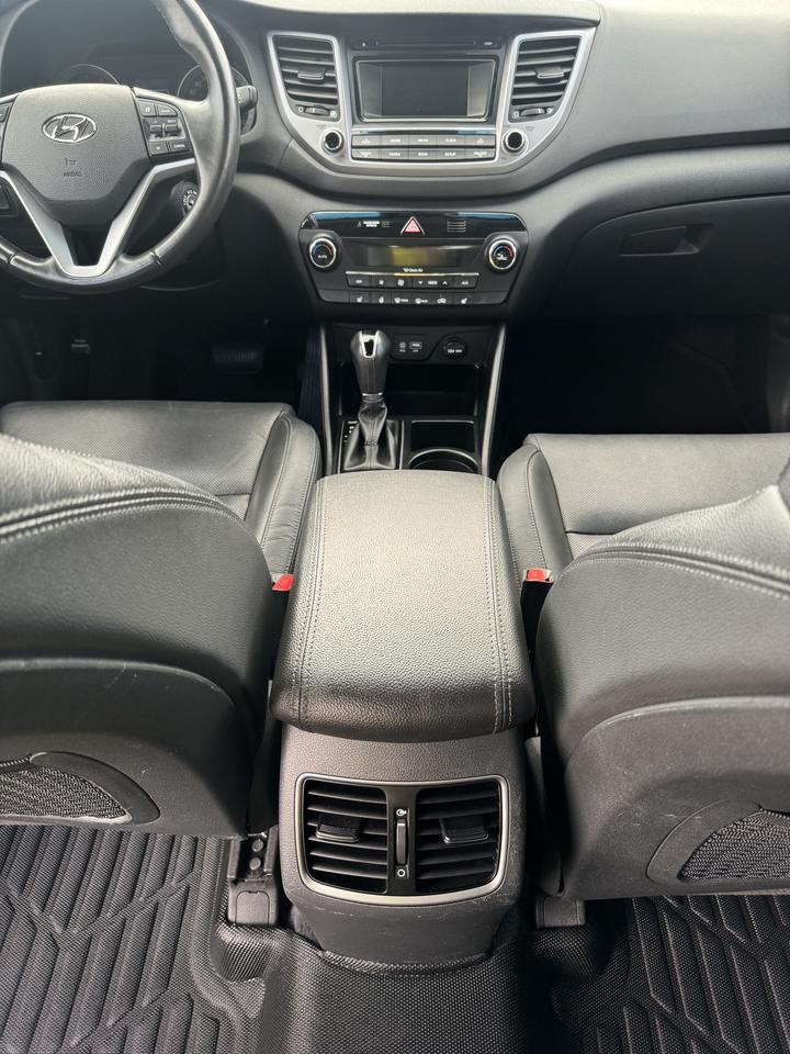 2017 Hyundai Tucson Premium Photo