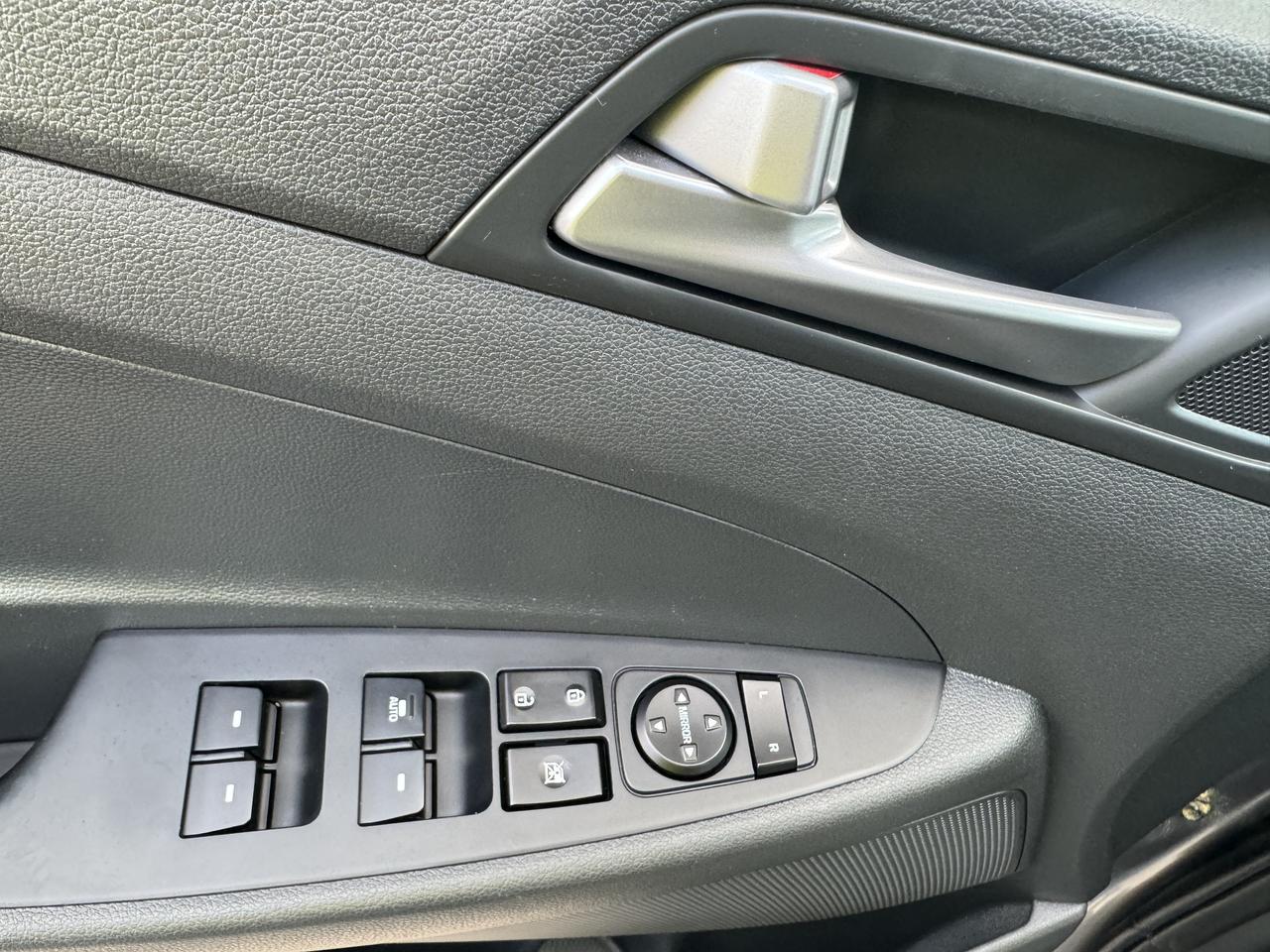 2017 Hyundai Tucson Premium Photo