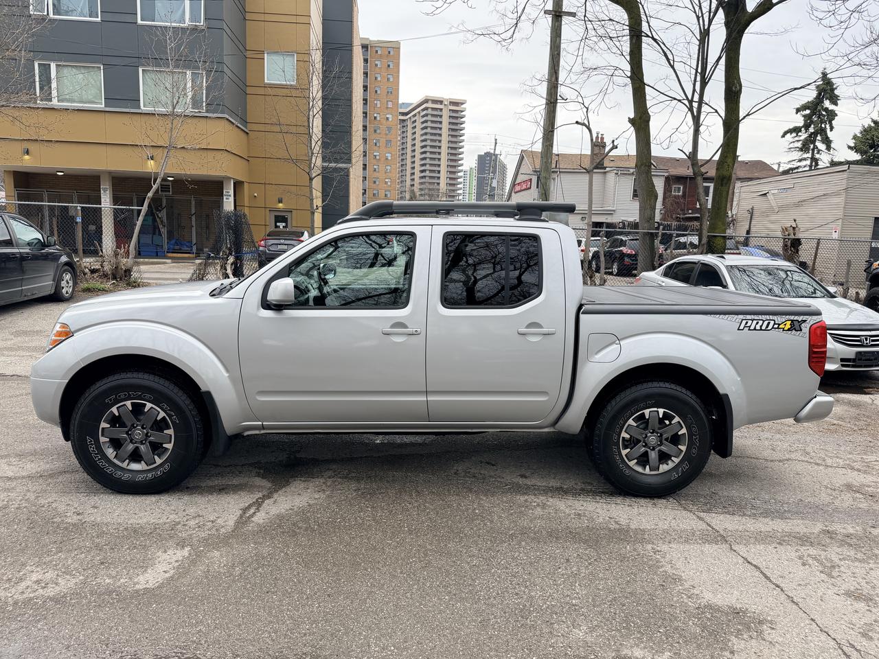 2017 Nissan Frontier Pro-4X CREWCAB! LOADED! - 4X4 Photo