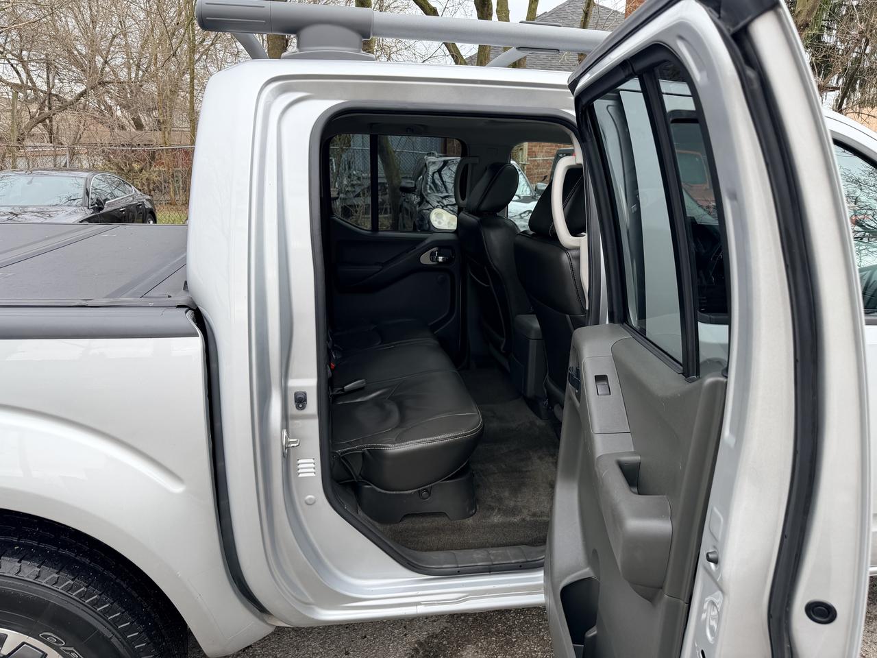 2017 Nissan Frontier Pro-4X CREWCAB! LOADED! - 4X4 Photo