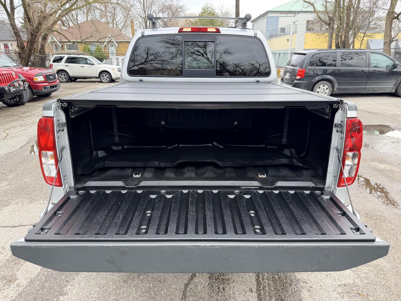 2017 Nissan Frontier Pro-4X CREWCAB! LOADED! - 4X4 Photo