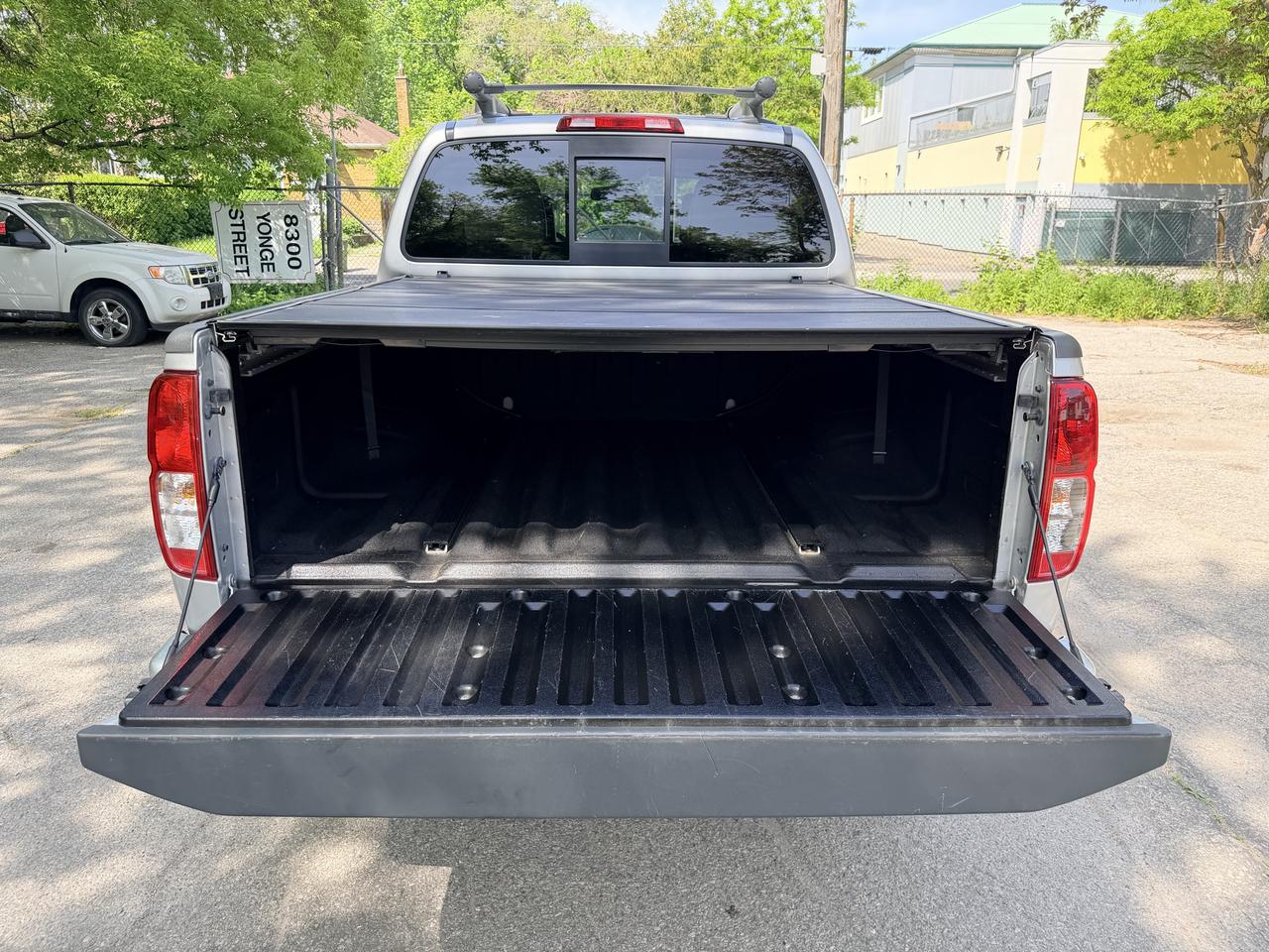 2017 Nissan Frontier PRO-4X | CREW | NAV | LEATHER Photo