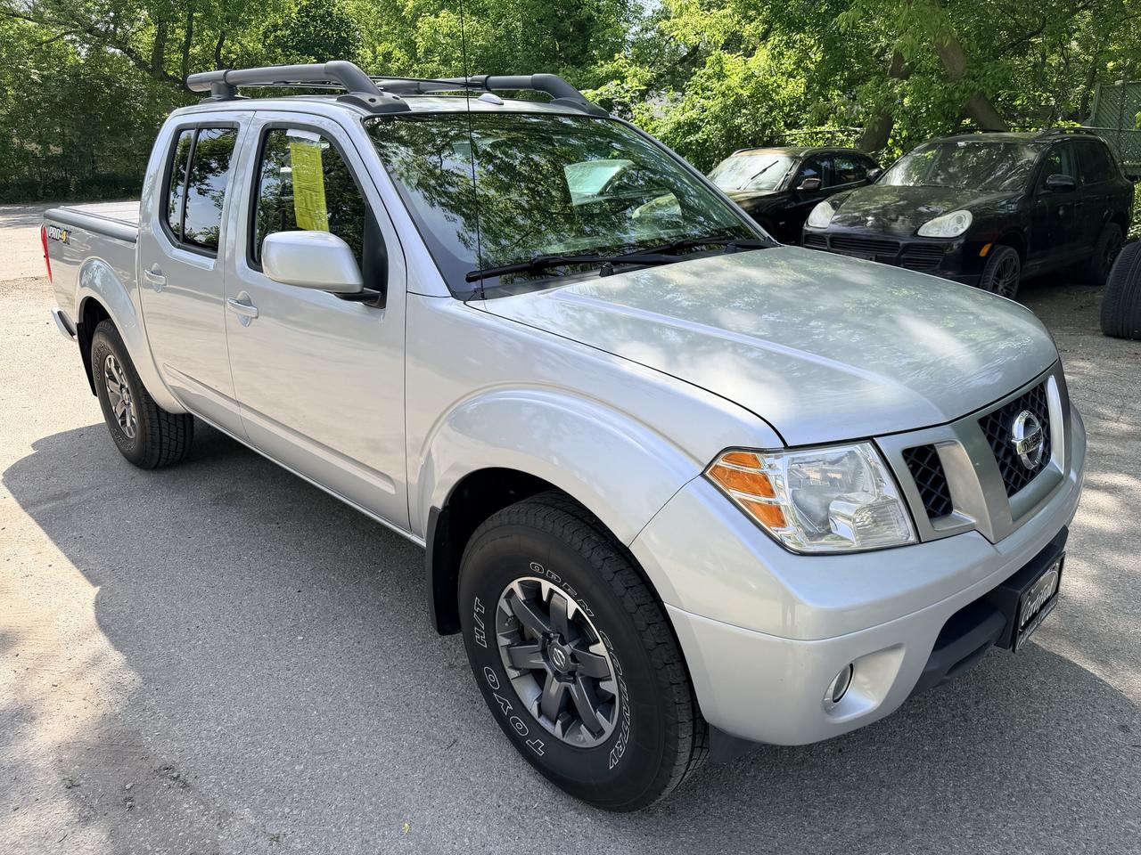 2017 Nissan Frontier PRO-4X | CREW | NAV | LEATHER Photo4