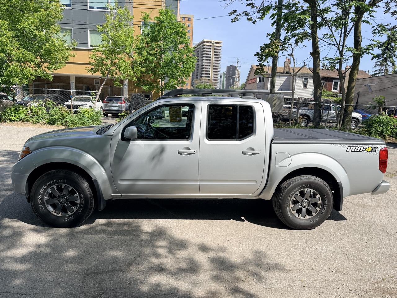 2017 Nissan Frontier PRO-4X | CREW | NAV | LEATHER Photo
