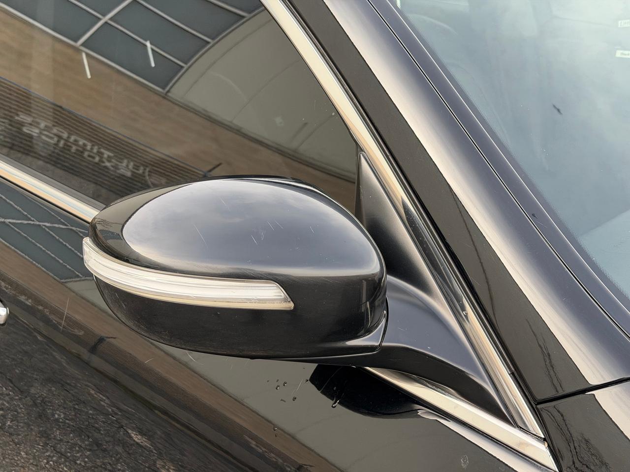 2010 Hyundai Genesis w/Technology Pkg **DEALER SERVICED** Photo