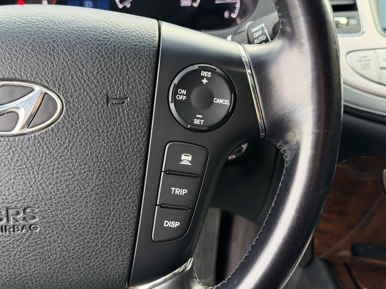 2010 Hyundai Genesis w/Technology Pkg **DEALER SERVICED** Photo