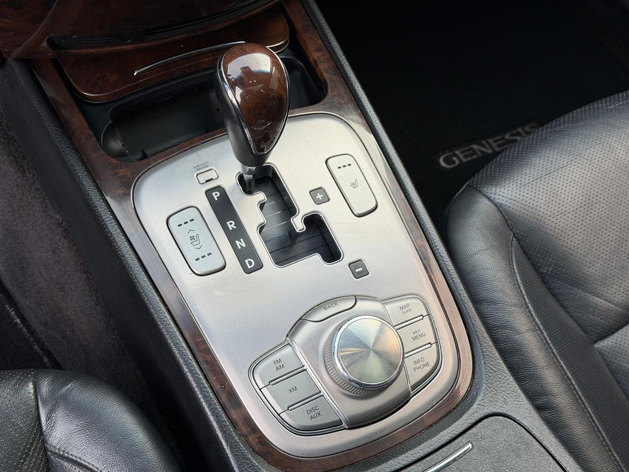 2010 Hyundai Genesis w/Technology Pkg **DEALER SERVICED** Photo