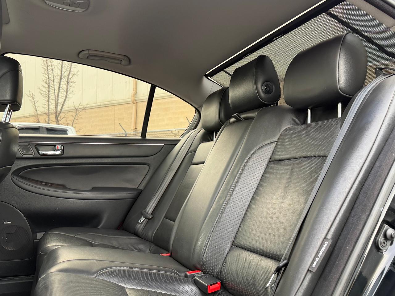 2010 Hyundai Genesis w/Technology Pkg **DEALER SERVICED** Photo