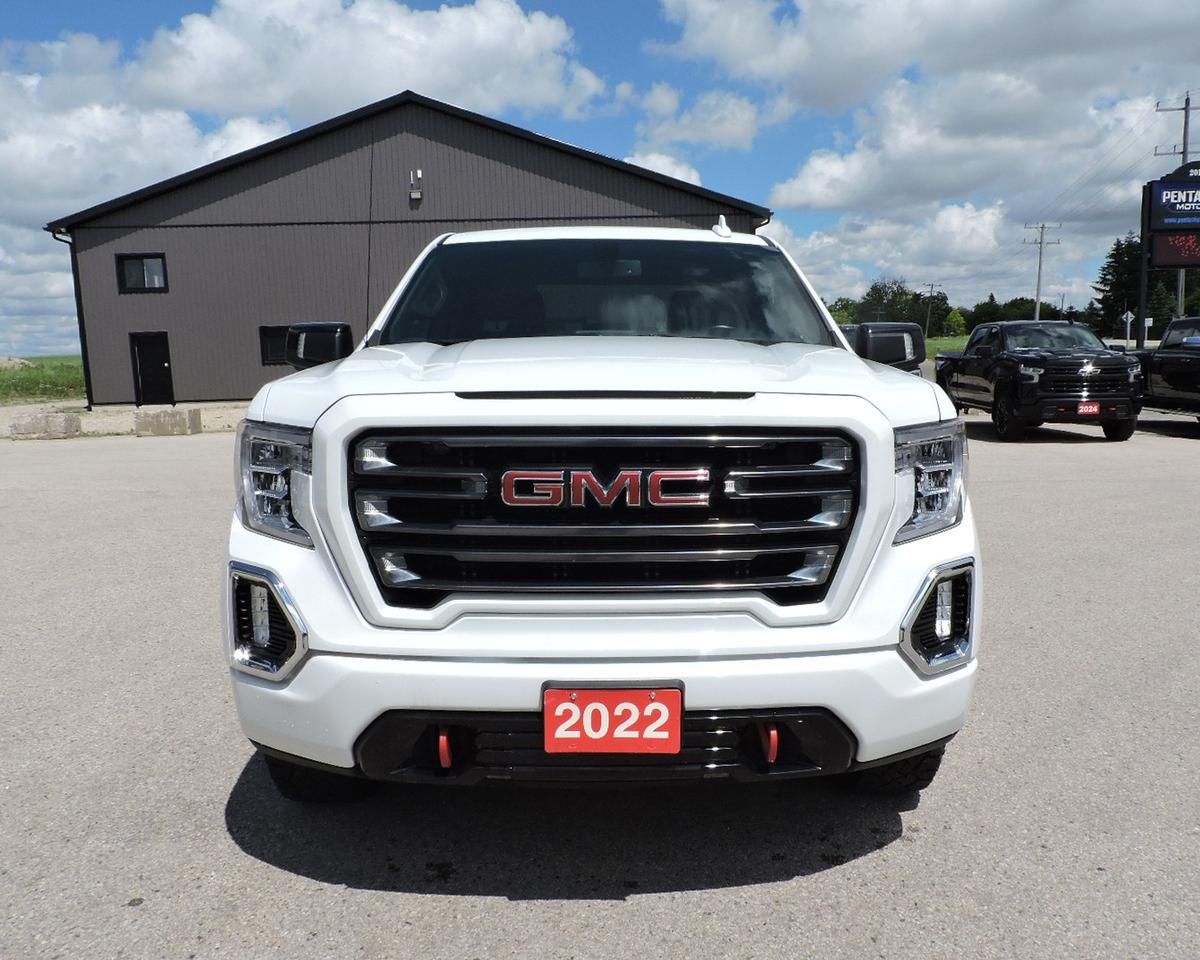 2022 GMC Sierra 1500 AT4 6.2L 4X4 Leather 1 Owner 84000 KMS Photo