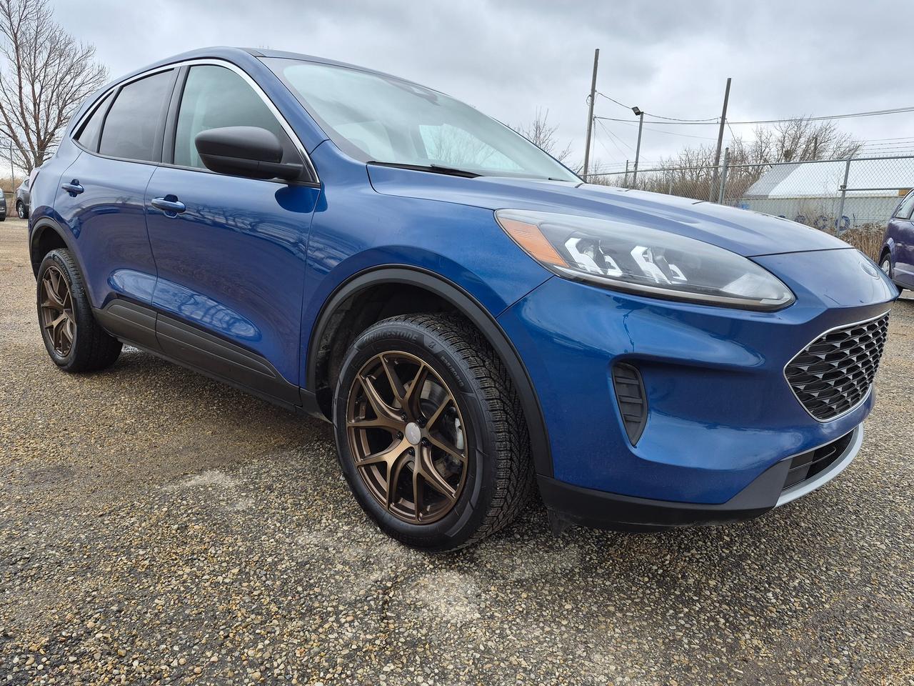 2022 Ford Escape SE AWD, Bu Cam, Htd Seats, Programable Remote Star