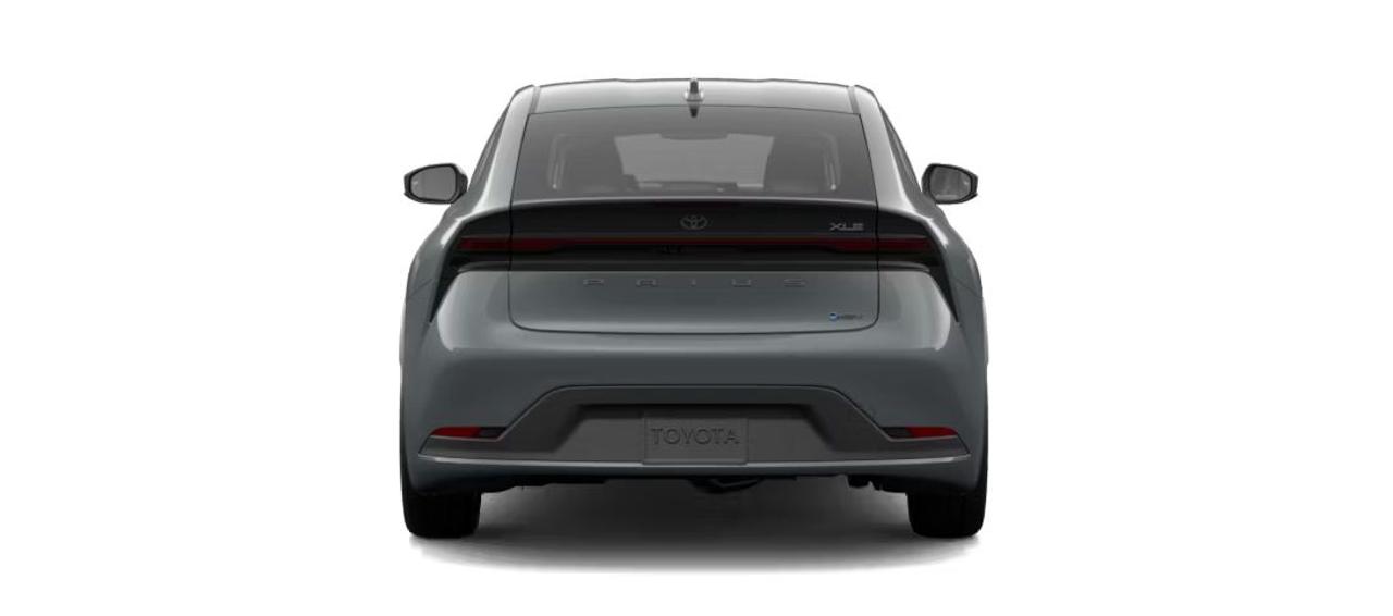 2026 Toyota Prius XLE Photo3