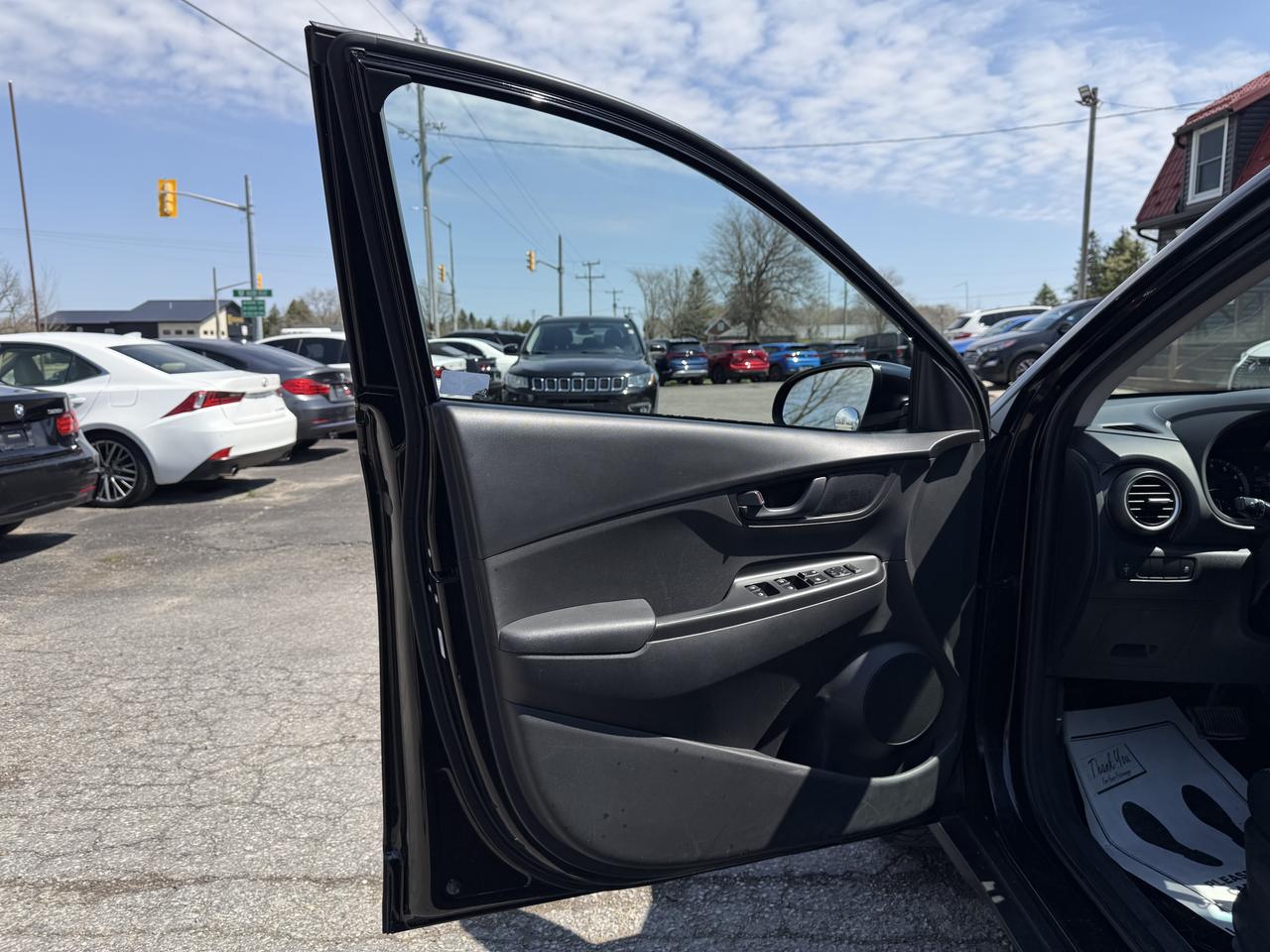 2019 Hyundai KONA Essential Photo