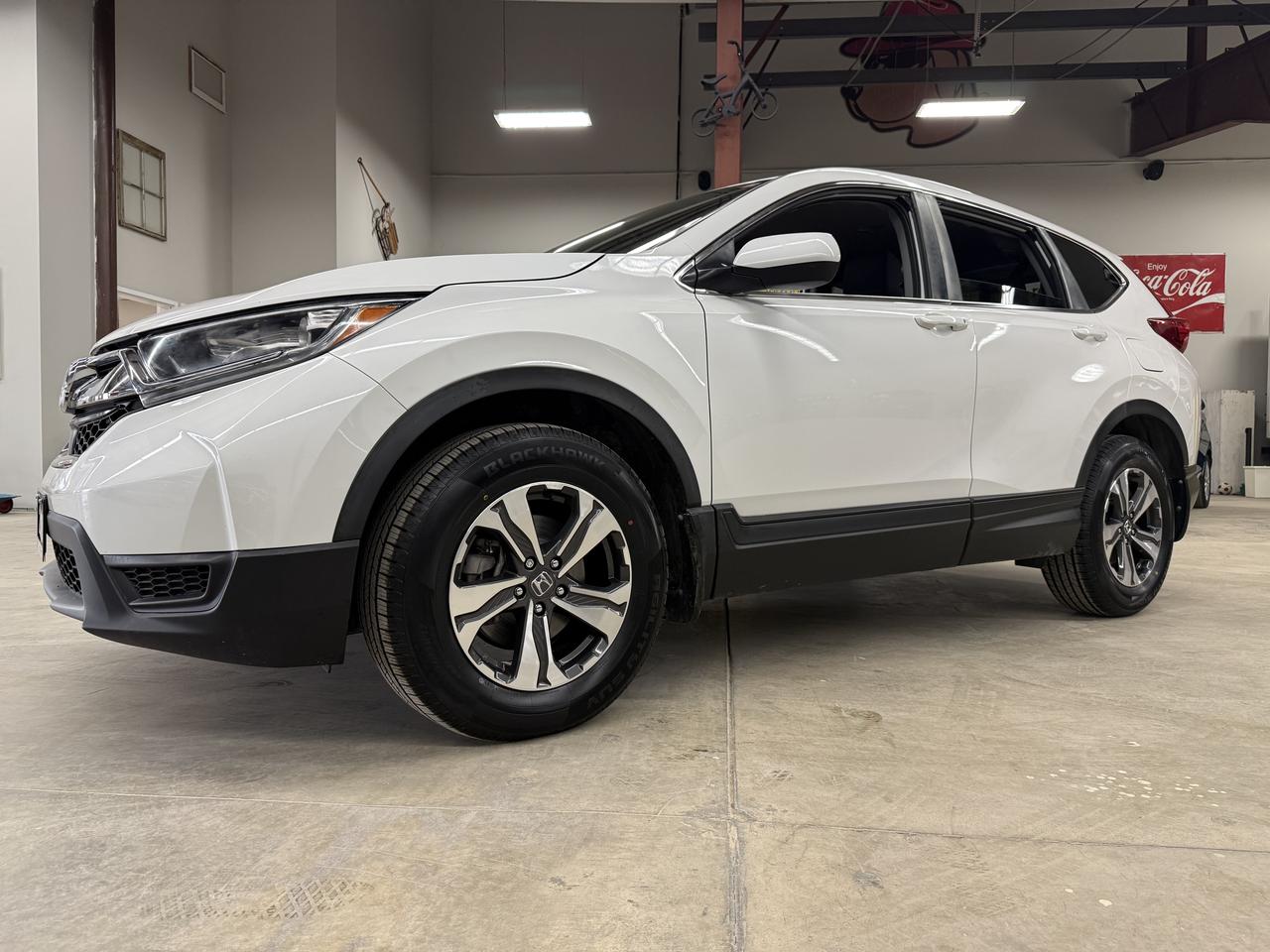 2019 Honda CR-V LX Photo0