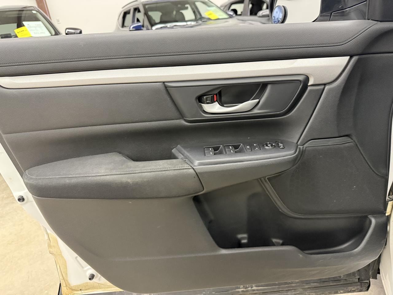 2019 Honda CR-V LX Photo