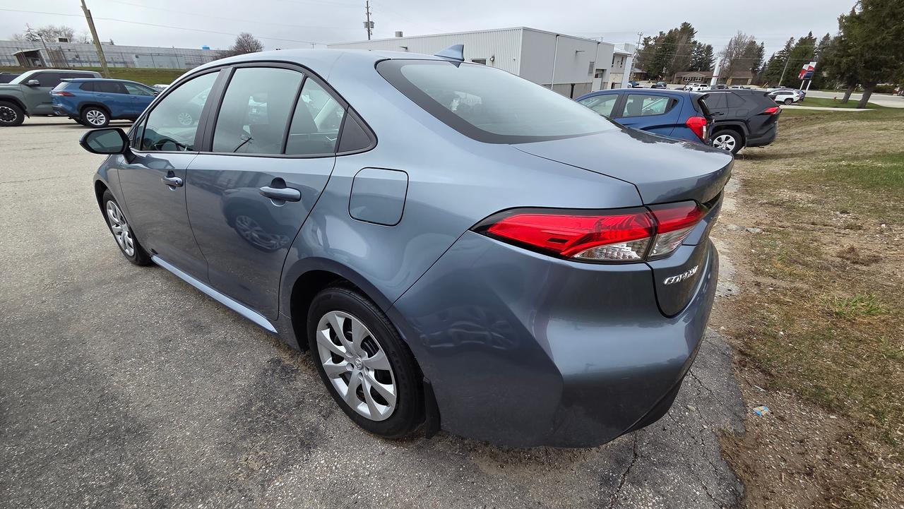 2024 Toyota Corolla LE Photo