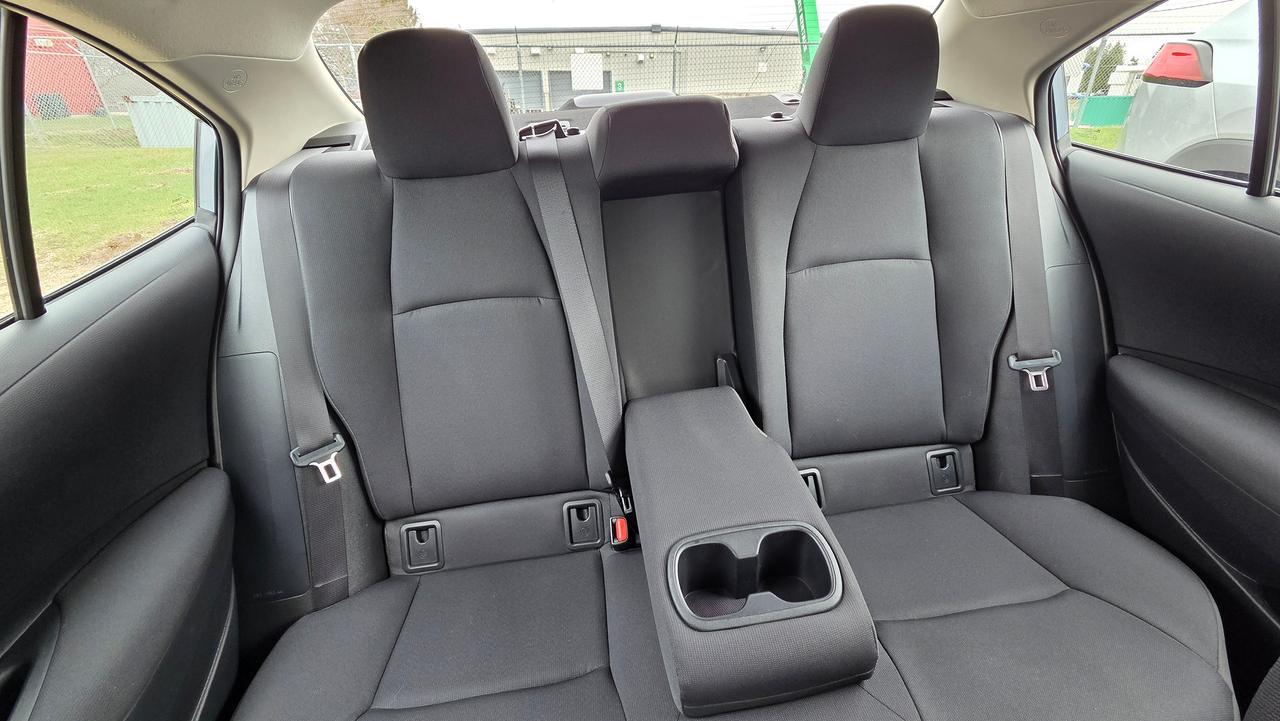 2024 Toyota Corolla LE Photo