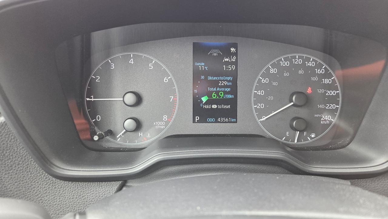 2024 Toyota Corolla LE Photo