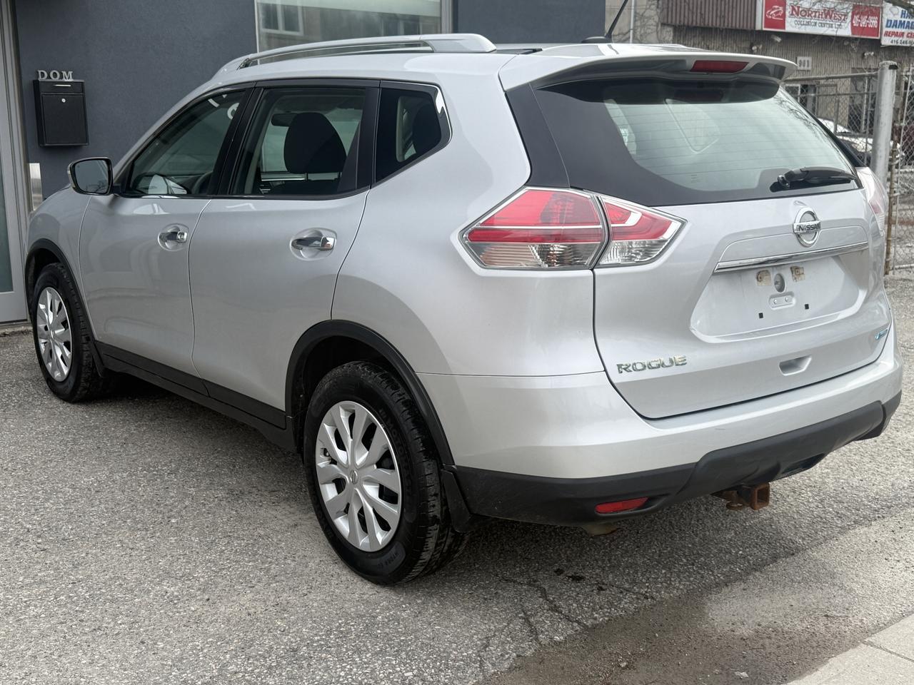 2014 Nissan Rogue S Photo