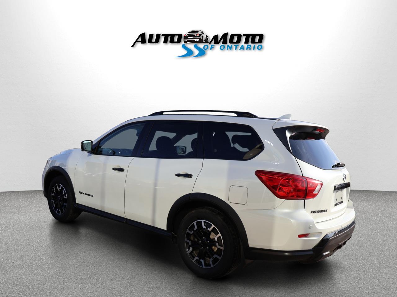 2019 Nissan Pathfinder SL-ROCK CREEK EDITION 4WD CERTIFIED *ACCIDENT FREE* CAMERA NAV BLUETOOTH LEATHER HEATED SEATS PANO ROOF CRUISE ALLOYS Photo3