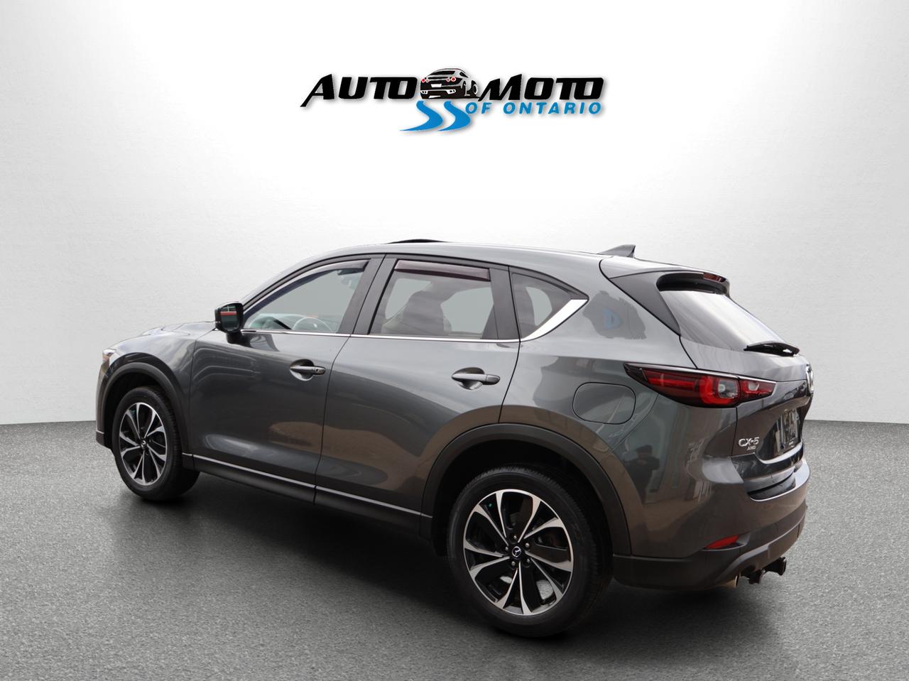 2022 Mazda CX-5 GS AWD CERTIFIED *1 OWNER*ACCIDENT FREE*2nd WINTER* CAMERA BLUETOOTH LEATHER HEATED SEATS SUNROOF CRUISE ALLOYS Photo