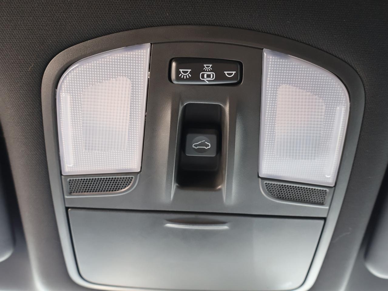 2019 Hyundai Veloster TURBO 6SPEED/SHIFT CERTIFIED *ACCIDENT FREE* CAMERA BLUETOOTH LEATHER HEATED SEATS SUNROOF CRUISE ALLOYS Photo