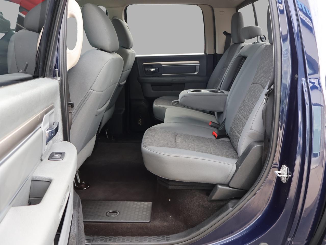 2018 RAM 1500 OUTDOORSMAN HEMI CREW 4WD *ACCIDENT FREE* CAMERA NAV BLUETOOTH HEATED SEATS CRUISE ALLOYS Photo