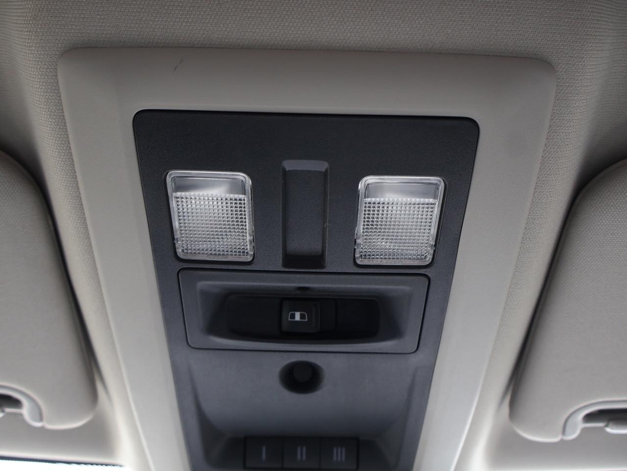 2018 RAM 1500 OUTDOORSMAN HEMI CREW 4WD *ACCIDENT FREE* CAMERA NAV BLUETOOTH HEATED SEATS CRUISE ALLOYS Photo