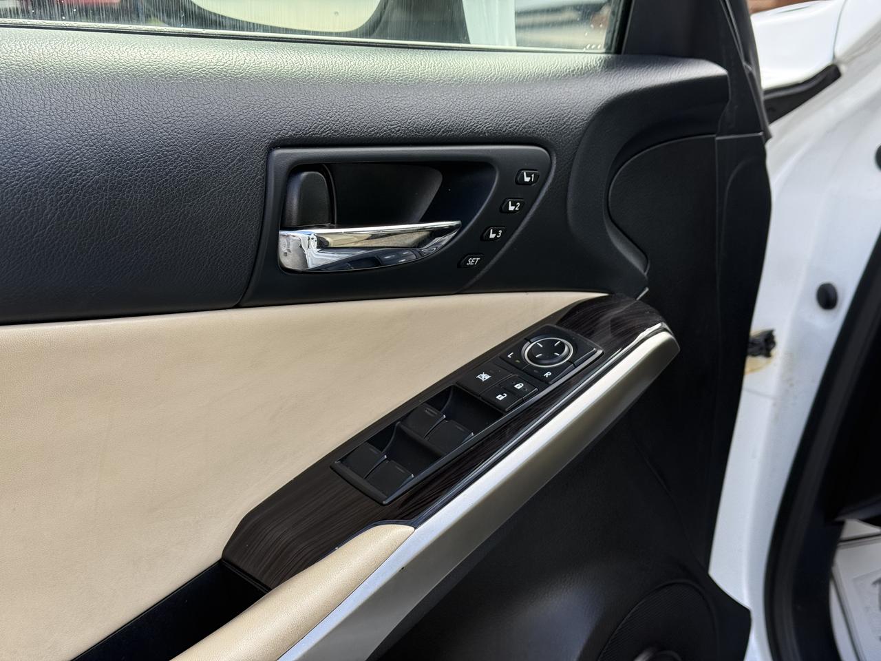 2014 Lexus IS 250 4DR SDN AWD Photo