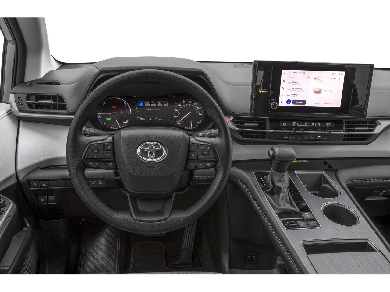 2026 Toyota Sienna LE Photo