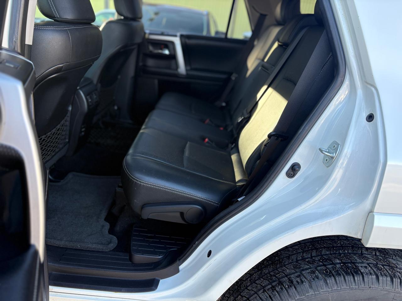 2015 Toyota 4Runner LIMITED,7 PASSENGERS,ONE OWNER,CERTIFIED,WARRANTY Photo