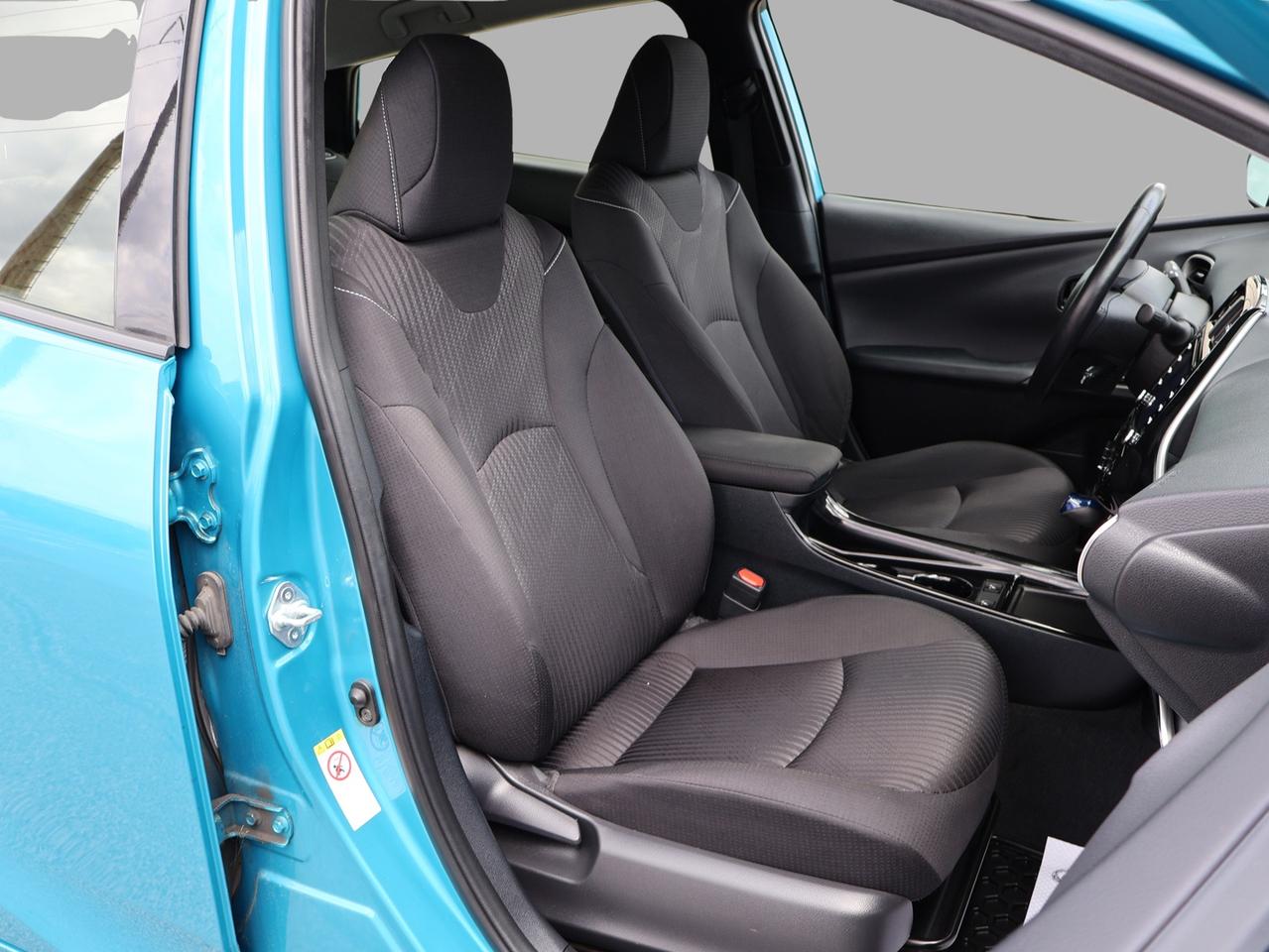 2020 Toyota Prius Prime PREMIUM CERTIFIED CAMERA BLUETOOTH HEATED SEATS CRUISE ALLOYS Photo